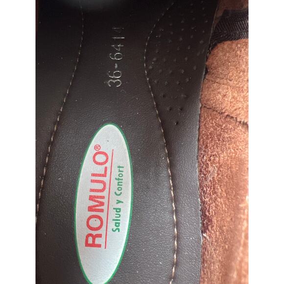 Romulo Women’s Leather Booties - Size 6 - Picture 9 of 13